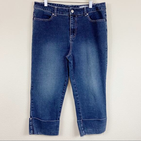 Live A Little | Capri Jeans Size 10 - Picture 1 of 4